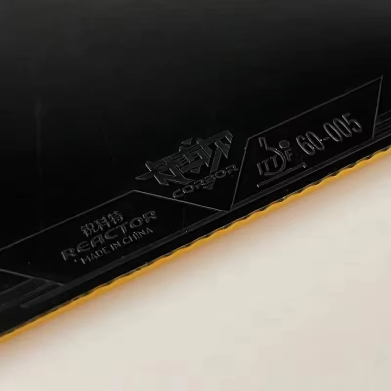 مطاط تنس الطاولة الأصلي (قطعتا - مراجعة Table Tennis Edge وسعره