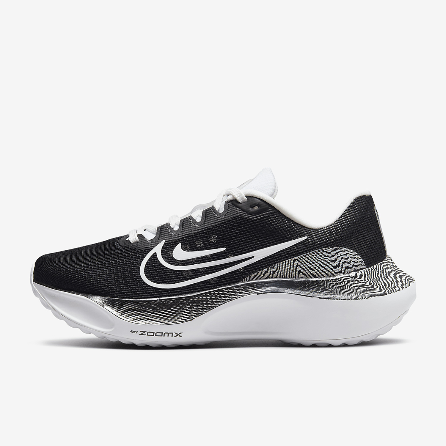 حذاء الجري Nike Authentic Zoom - مراجعة Nike Shoes Zoom Fly 5 وسعره